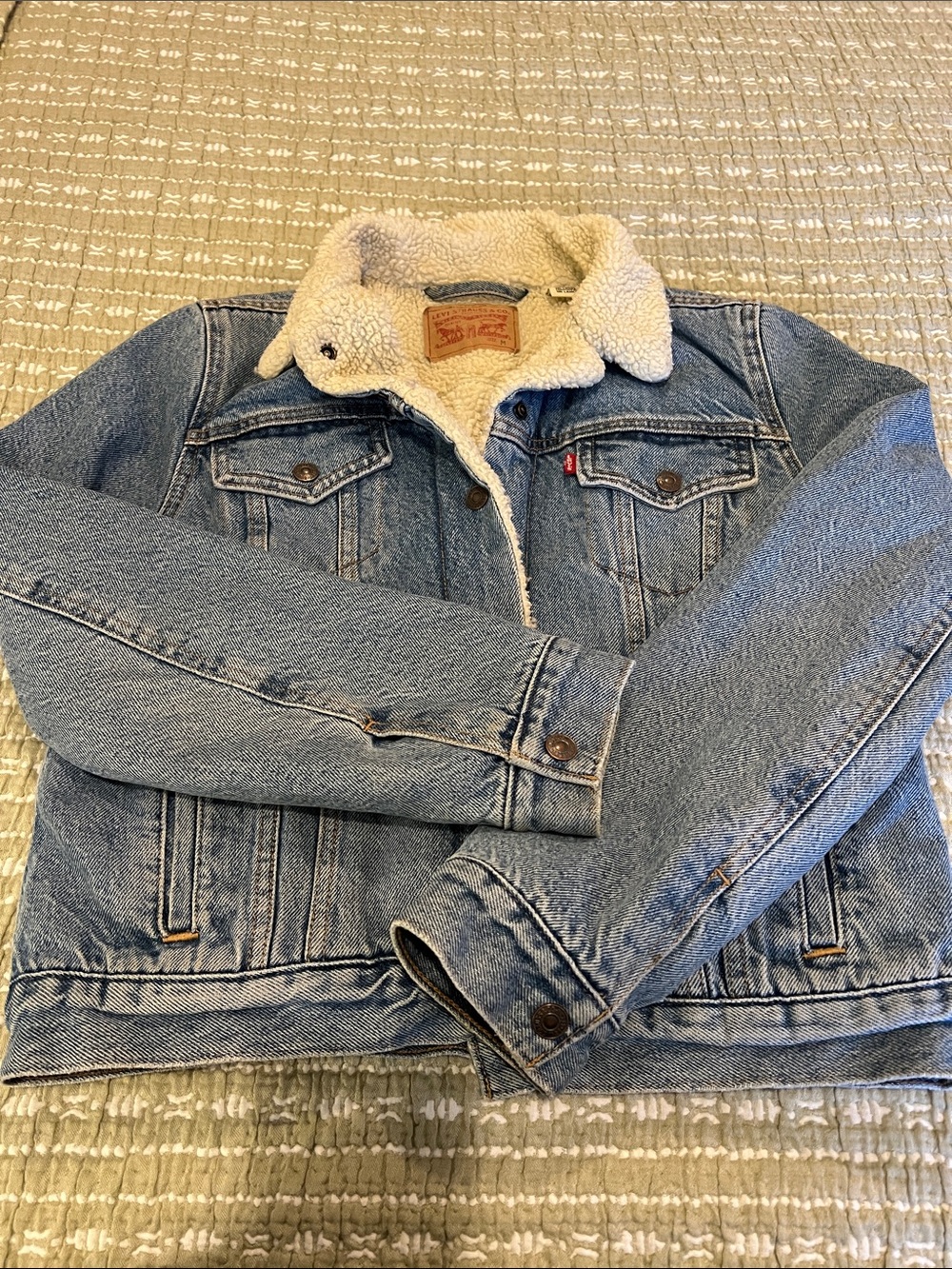 Levi's Blue Denim Jacket with Cream Sherpa Collar